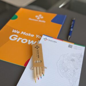 teczka notes kredki (1)